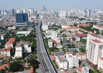 Cuối năm 2023 có nên xuống tiền đầu tư bất động sản?